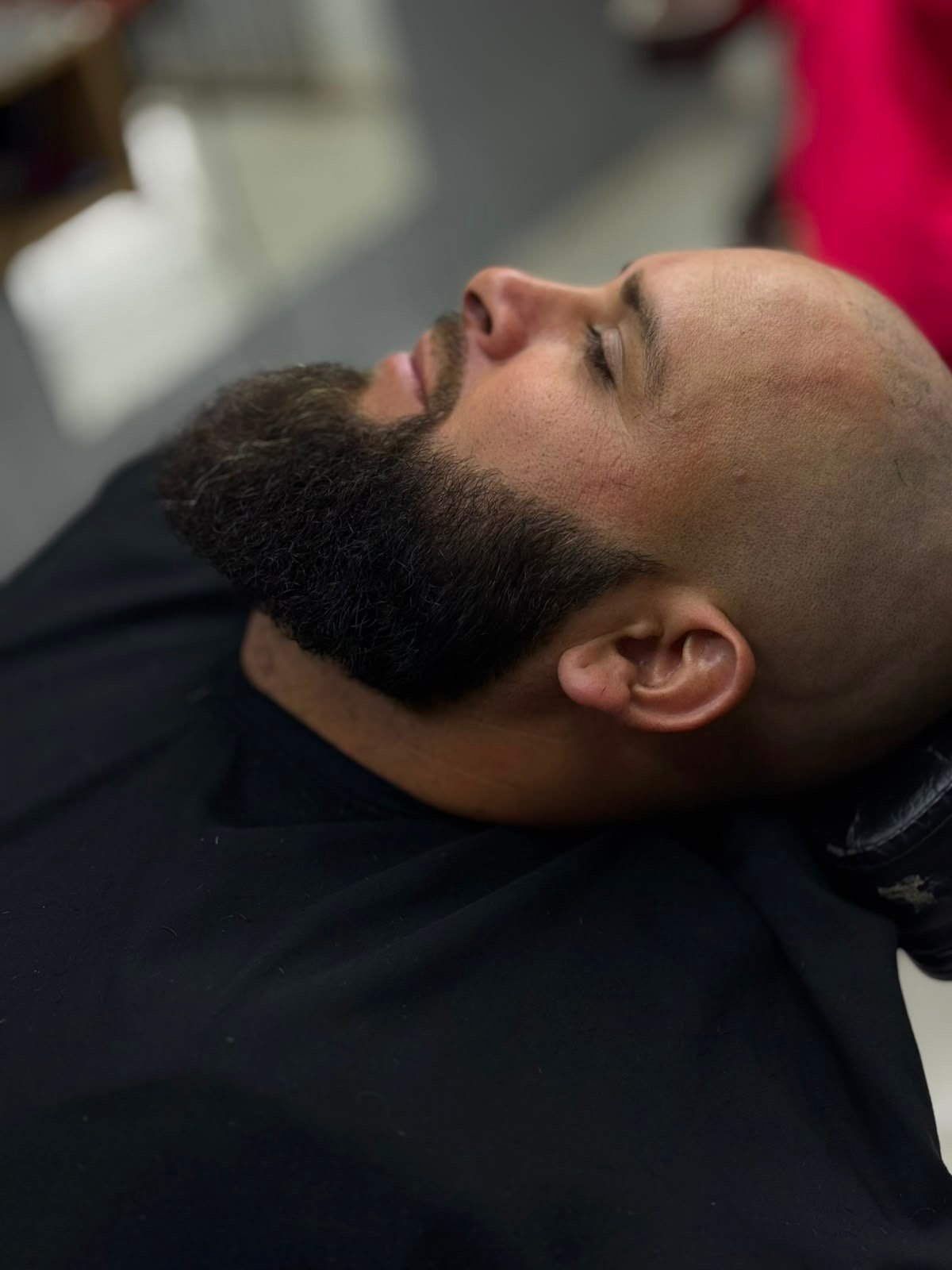 Barba a navalha reta