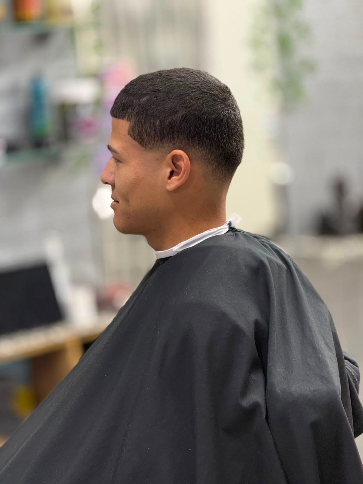 Mid fade — nuca
